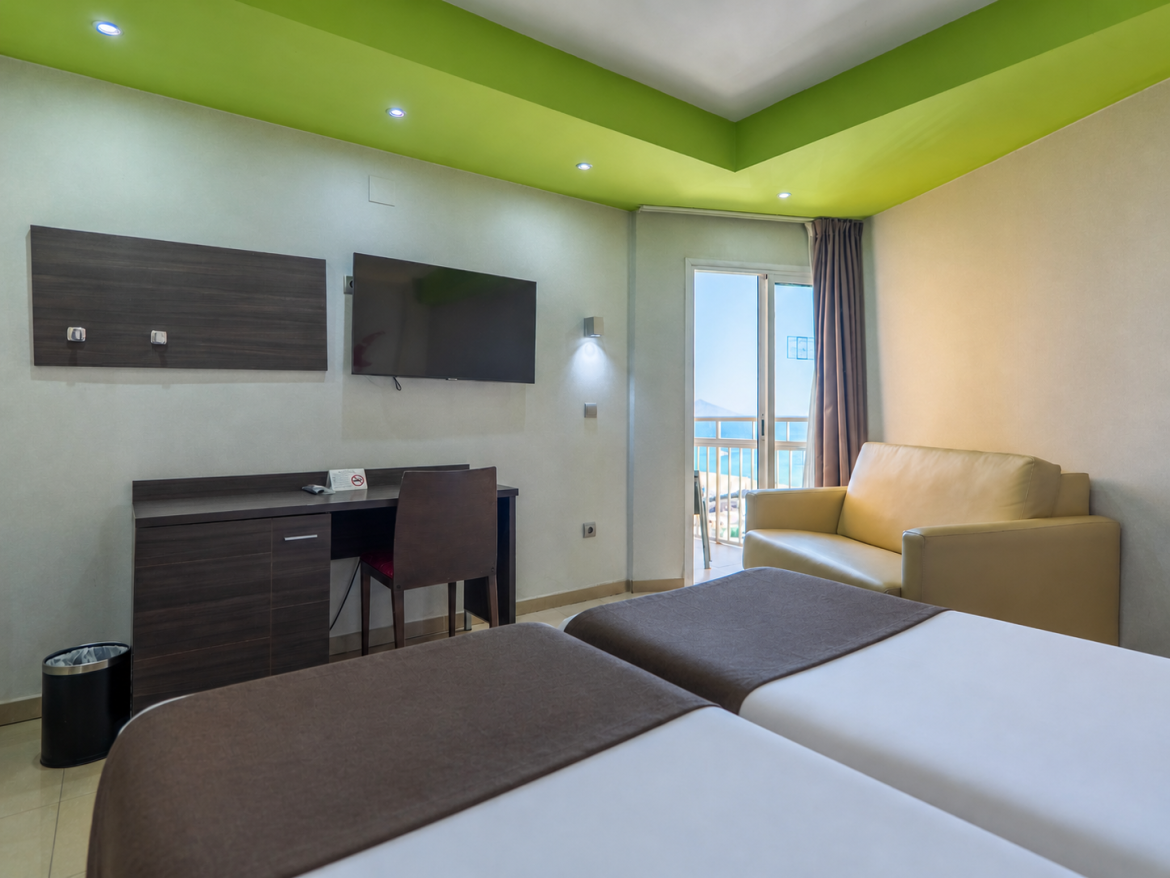 Habitación Doble Confort con Sofá Cama